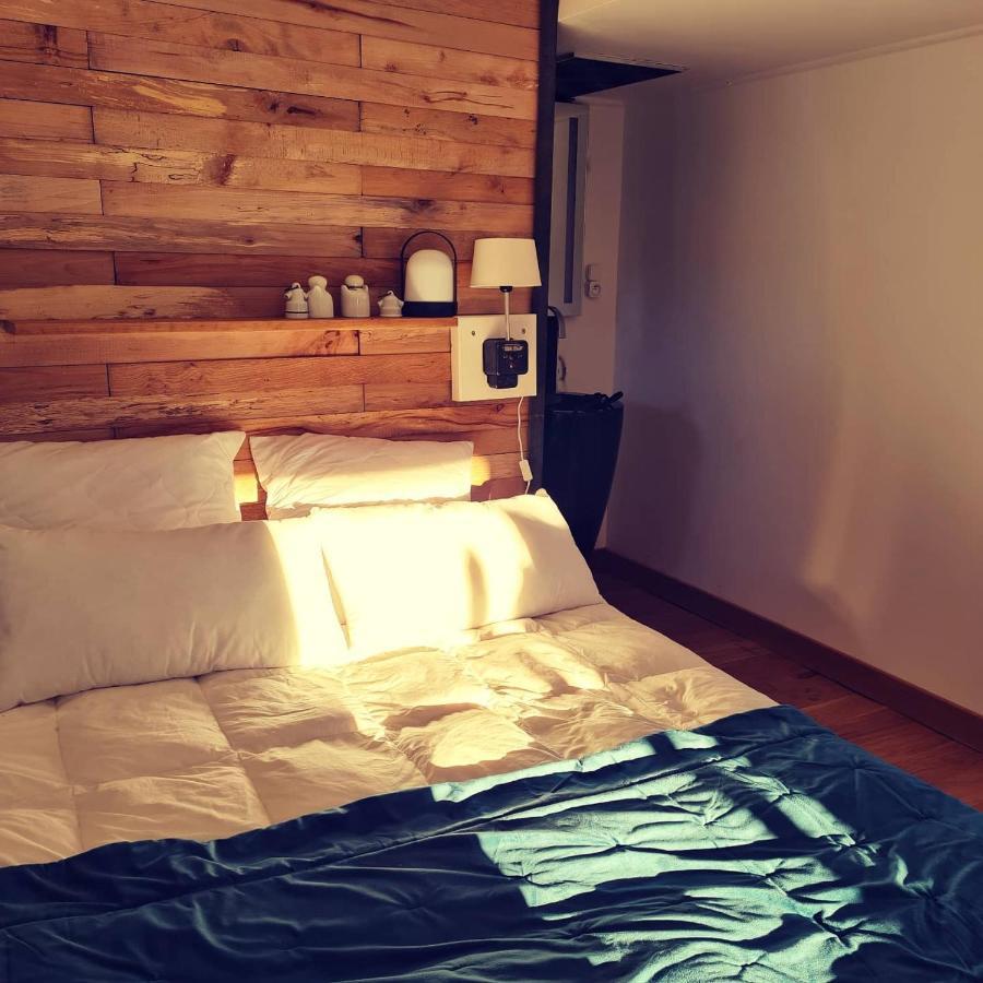 Le Monde D'Echozellia Hotel Saint-Germain-des-Champs ภายนอก รูปภาพ